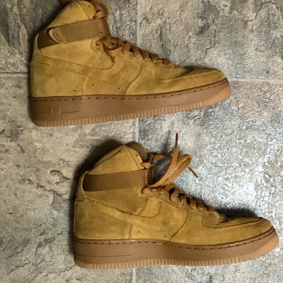 Nike Air Force 1 High LV8 (GS) 6Y - Picture 6 of 8